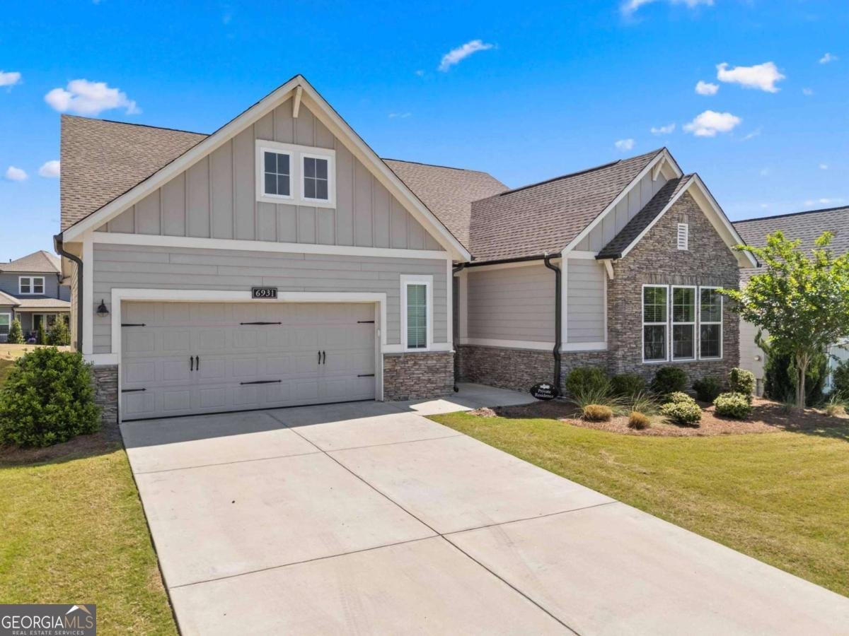 6931 Scenic Overlook Trace Flowery Branch - main photo