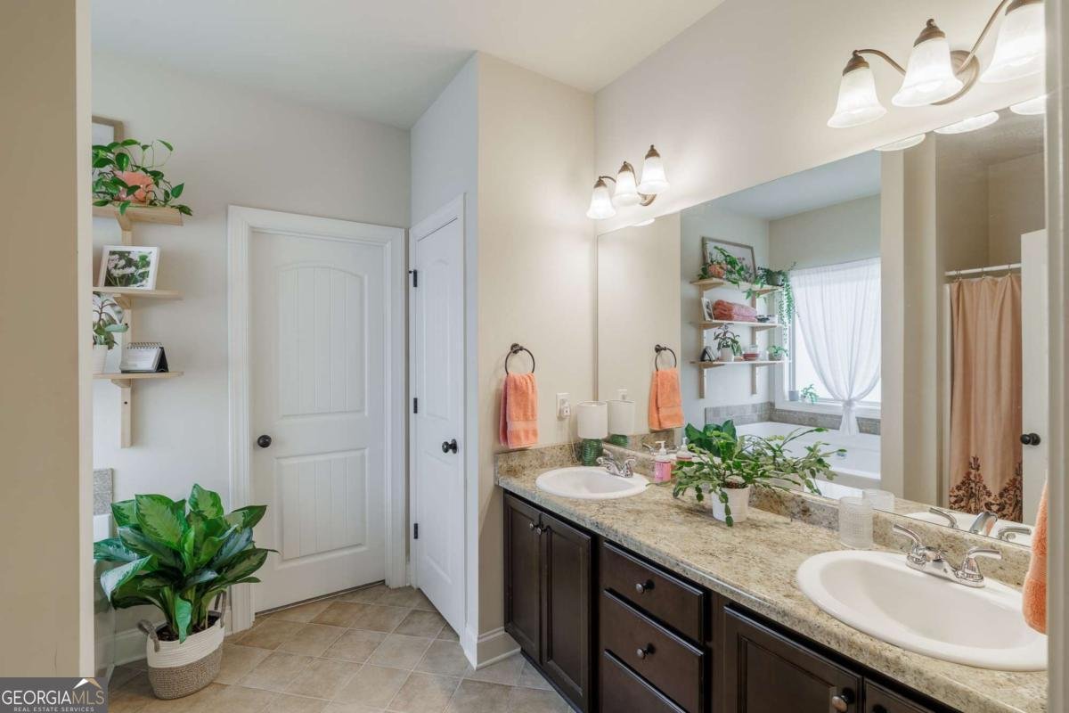 430 Kimberly Circle Hull - Photo 33