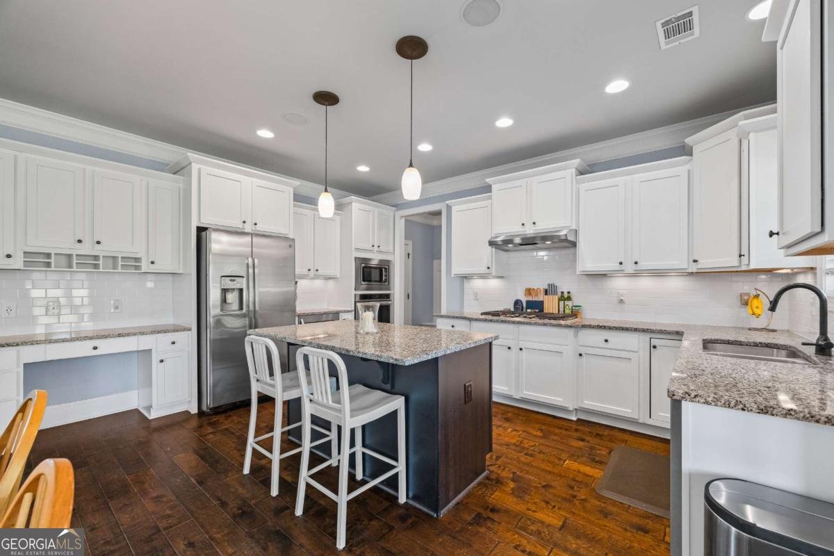 2777 Club Estates Drive Statham - Photo 18