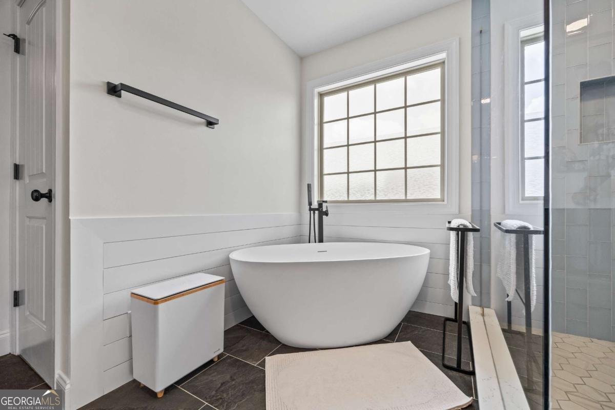2777 Club Estates Drive Statham - Photo 36