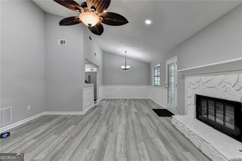 1122 Realm Lane Lawrenceville - Photo 9