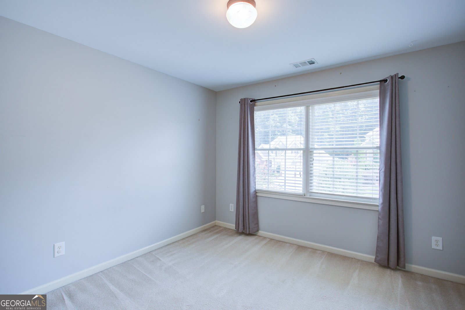 9025 Devonwood Court Gainesville - Photo 16