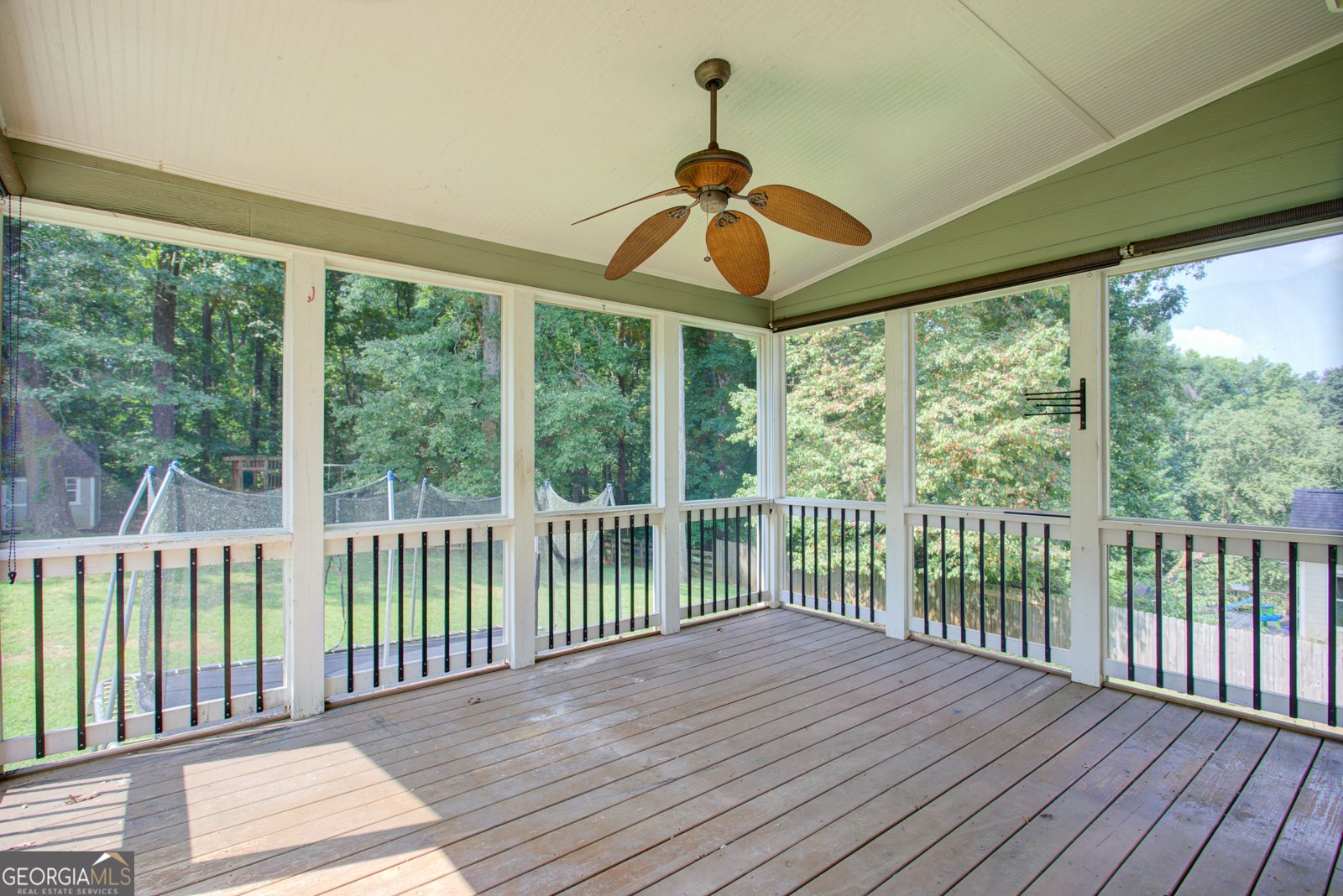 9025 Devonwood Court Gainesville - Photo 23