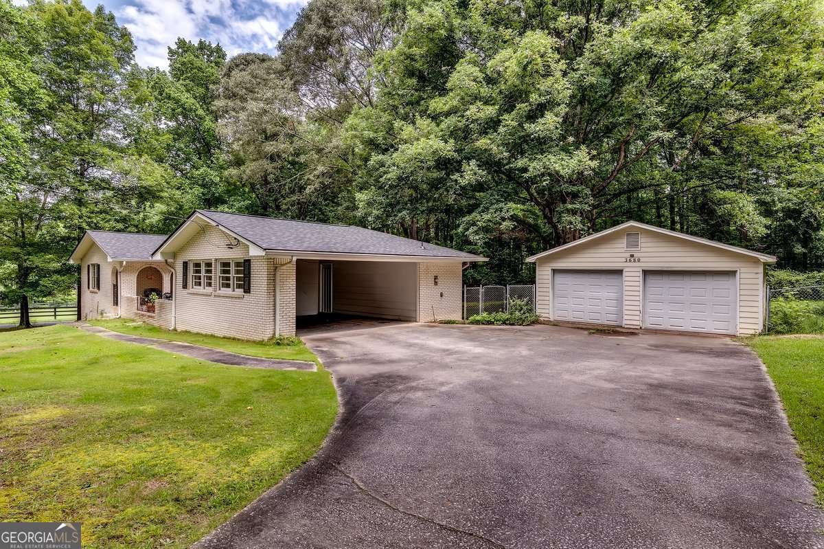 3680 Luther Hall Road Powder Springs - main photo