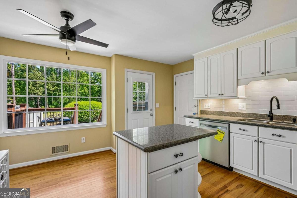 3939 Tall Pine Drive Marietta - Photo 19