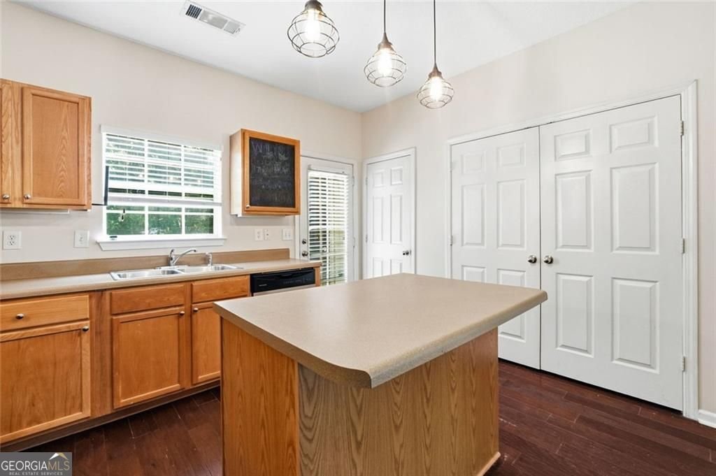 2086 Del Lago Circle Kennesaw - Photo 11