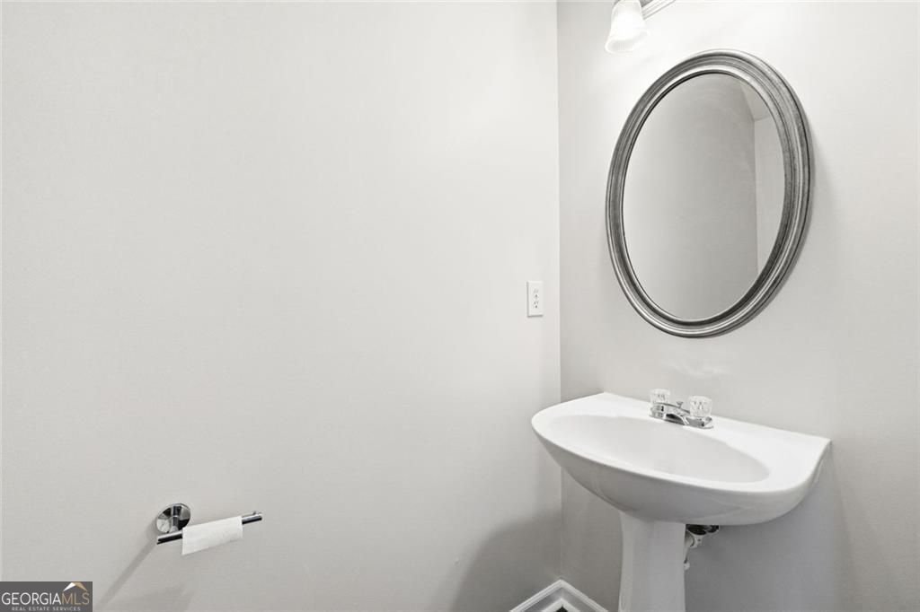 2086 Del Lago Circle Kennesaw - Photo 9