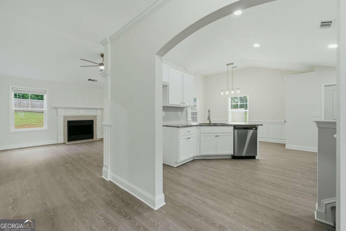 95 Savoy Park Drive Covington - Photo 10