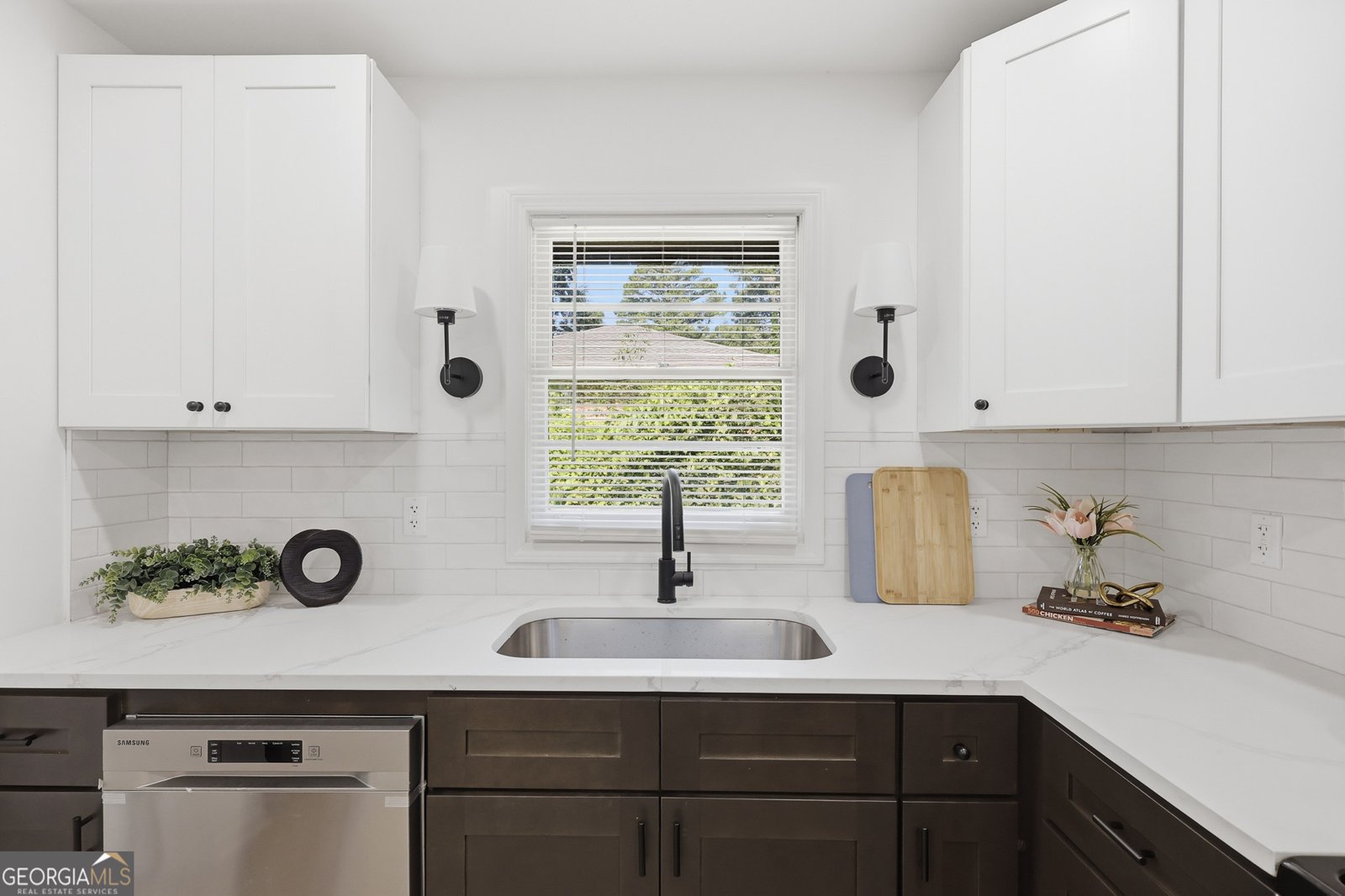 1300 Waverly Dr Forest Park - Photo 10