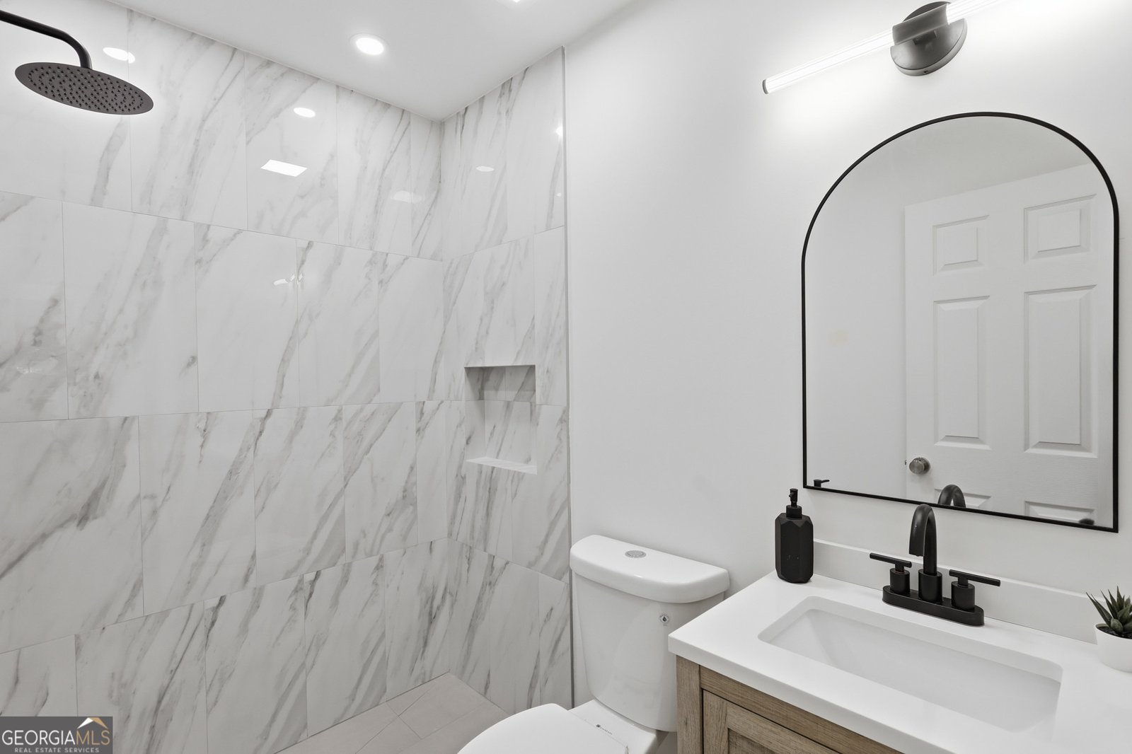 1300 Waverly Dr Forest Park - Photo 12