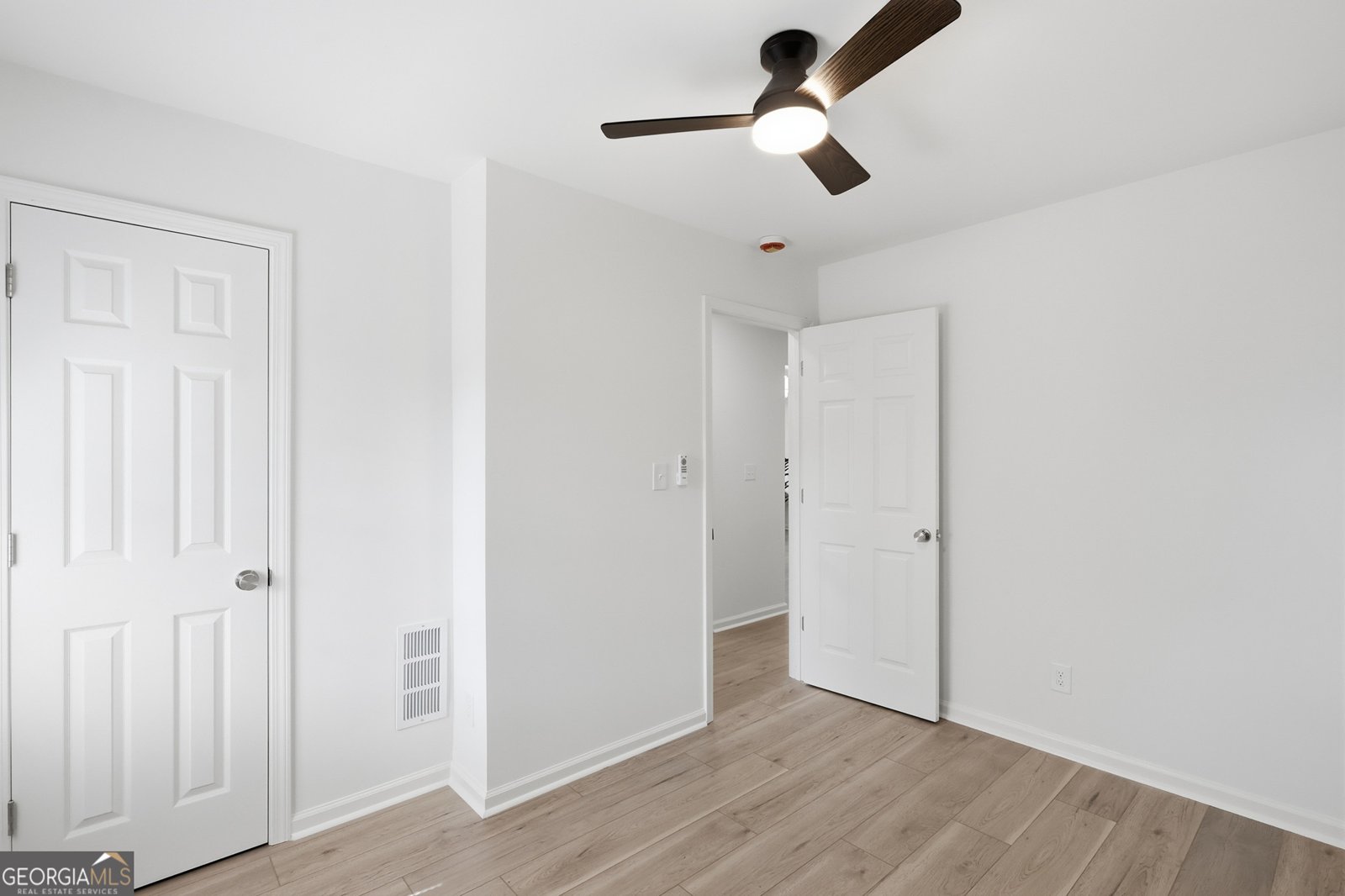 1300 Waverly Dr Forest Park - Photo 15