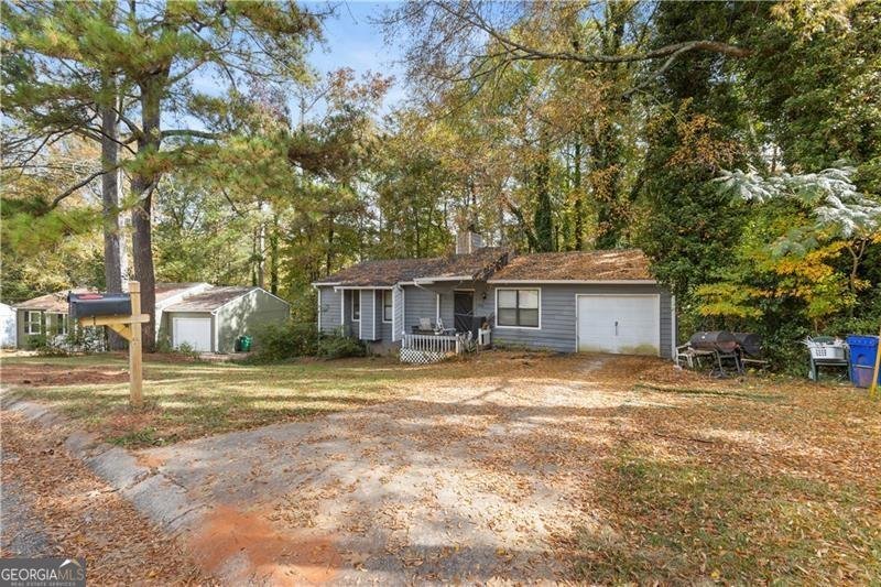1496 Meadowlark Drive Decatur - main photo