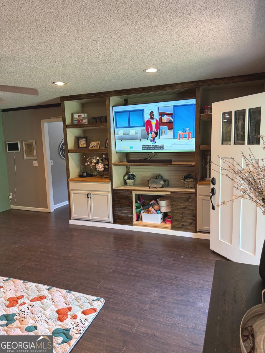 556 Taylor Road Juliette - Photo 12