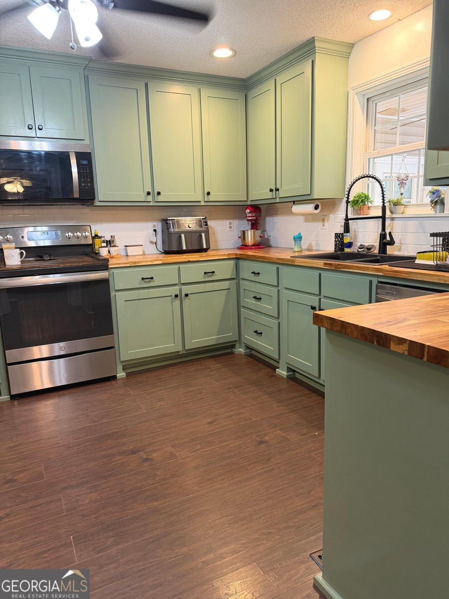 556 Taylor Road Juliette - Photo 15