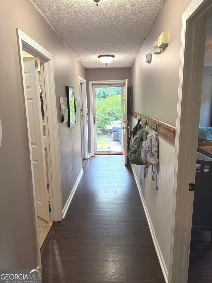 556 Taylor Road Juliette - Photo 18
