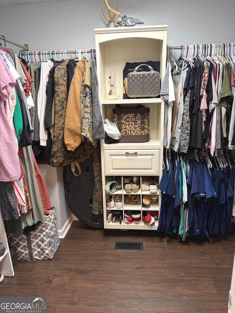 556 Taylor Road Juliette - Photo 24