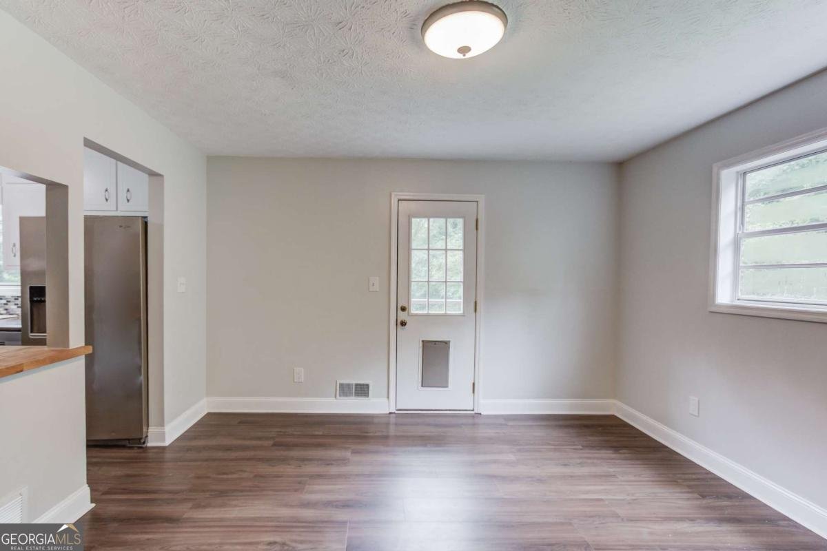1298 Oakcrest Court Lilburn - Photo 11