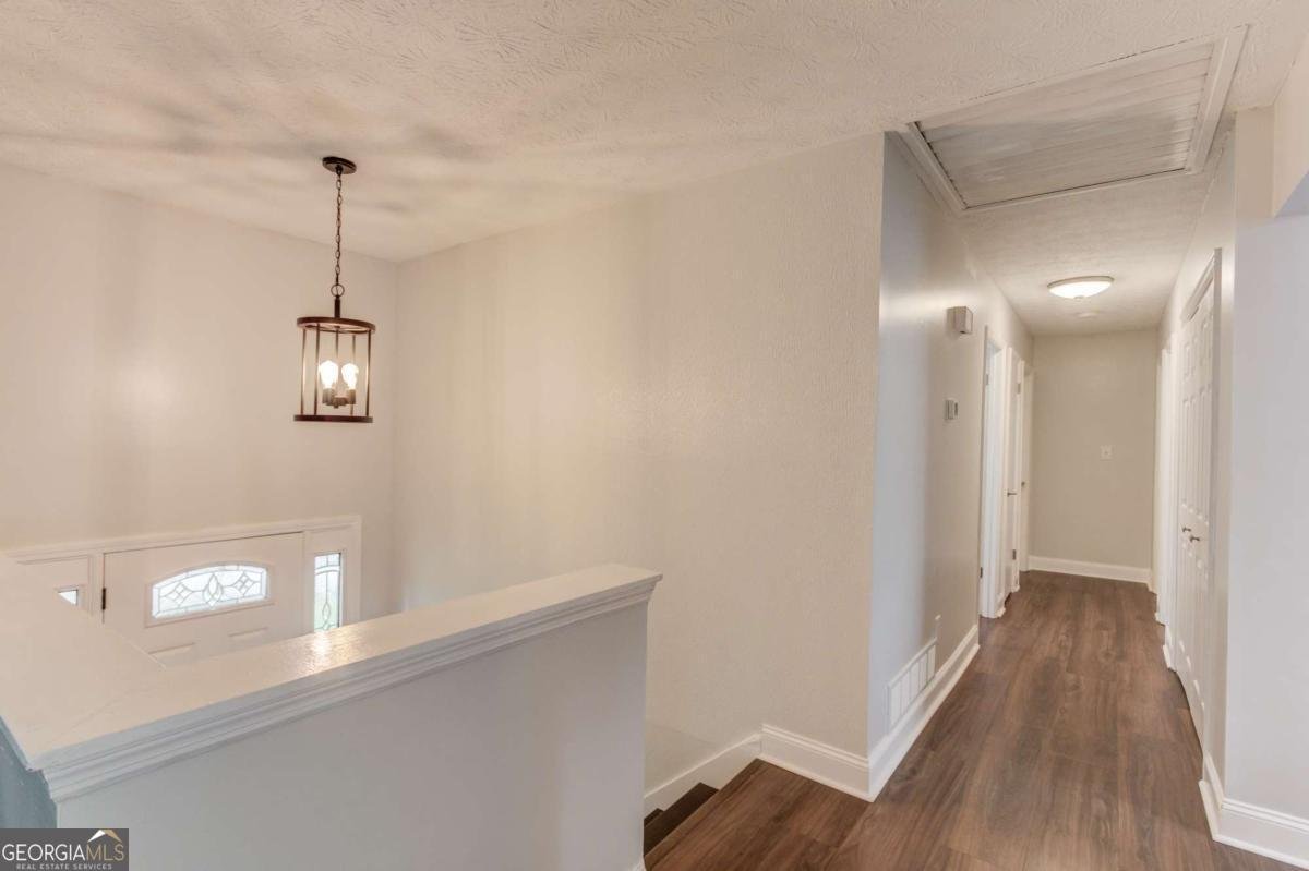1298 Oakcrest Court Lilburn - Photo 7