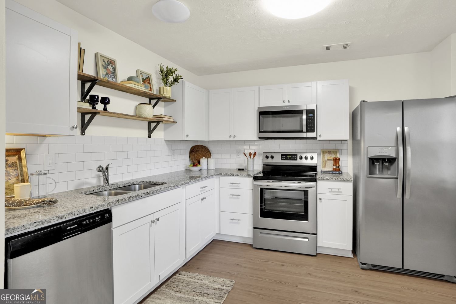 133 Bentley Parkway Woodstock - Photo 8