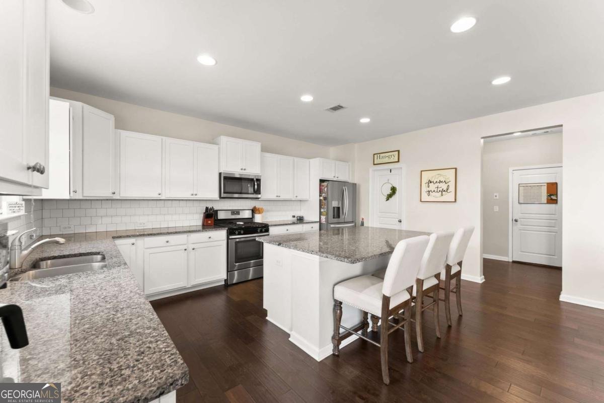 2064 Woodmarsh Circle Auburn - Photo 12
