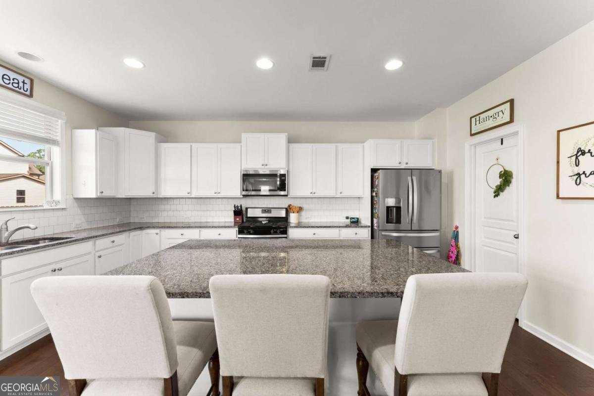 2064 Woodmarsh Circle Auburn - Photo 14