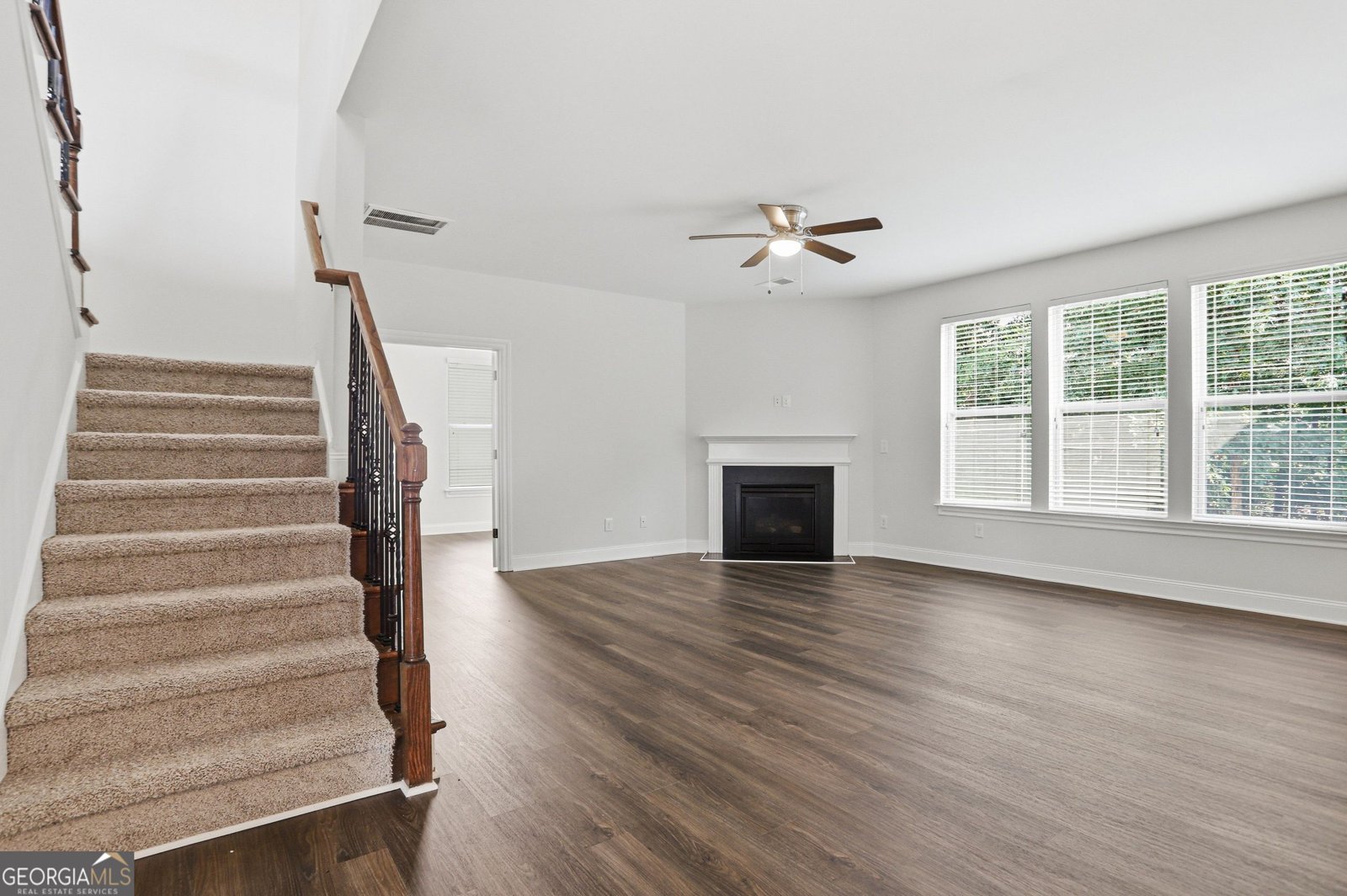 4860 Dawson Court Cumming - Photo 10