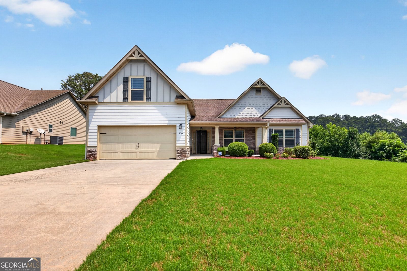 120 Pye Lake Drive Fayetteville - main photo