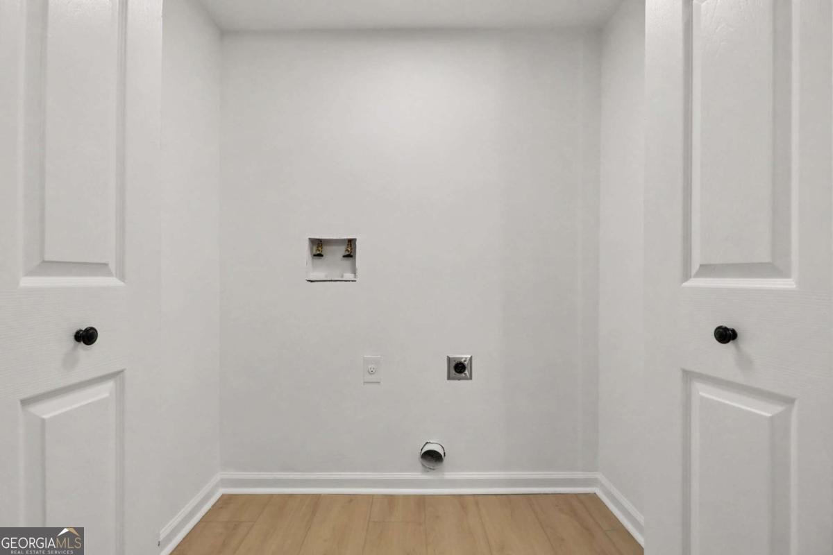 201 Holcomb Ferry Road Roswell - Photo 14