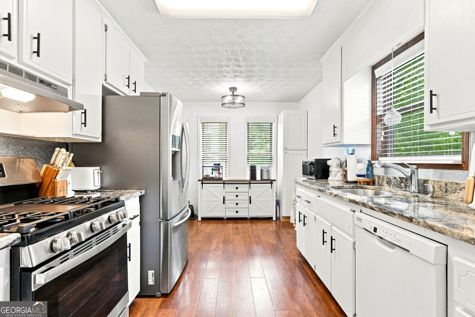 4032 Maxanne Drive Kennesaw - Photo 12