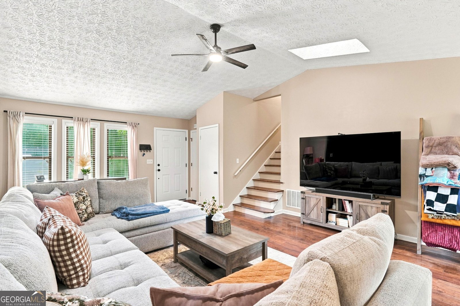 4032 Maxanne Drive Kennesaw - Photo 6