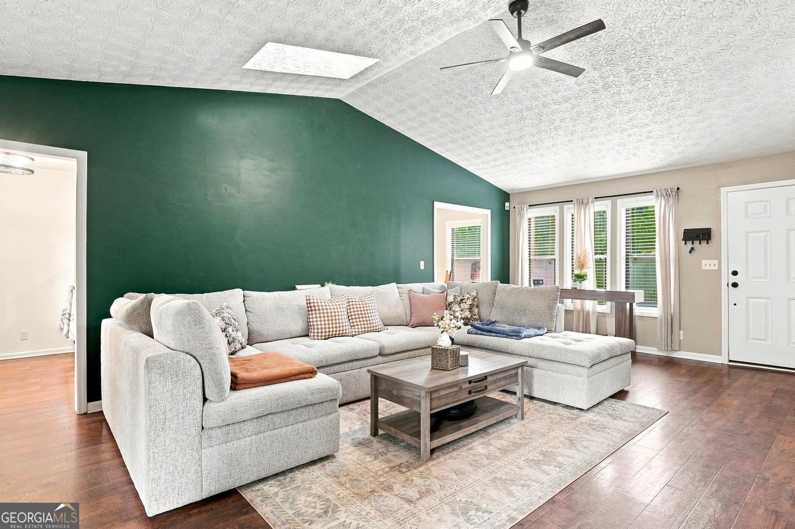 4032 Maxanne Drive Kennesaw - Photo 7