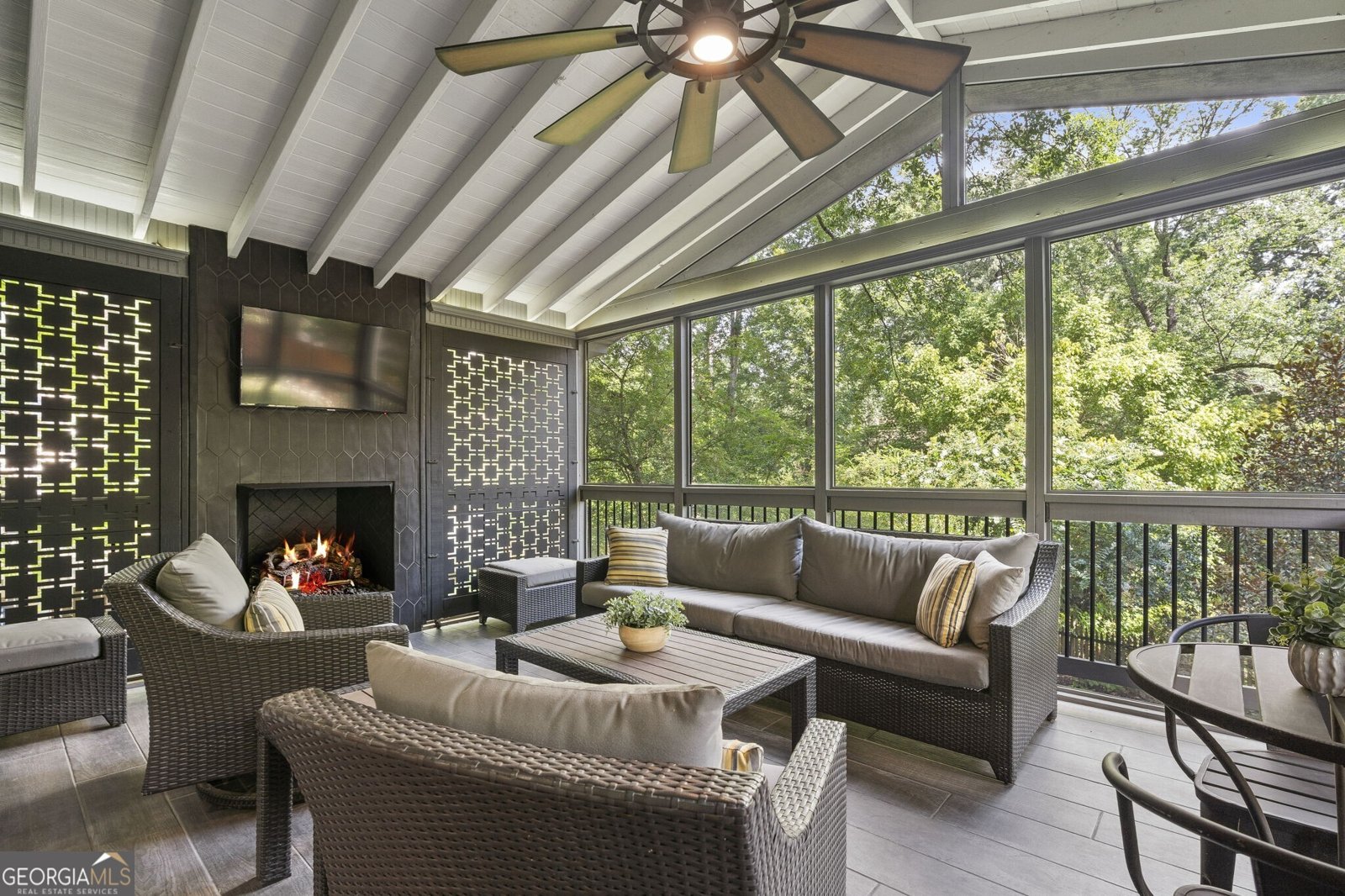 460 Brentwood Drive Atlanta - Photo 12