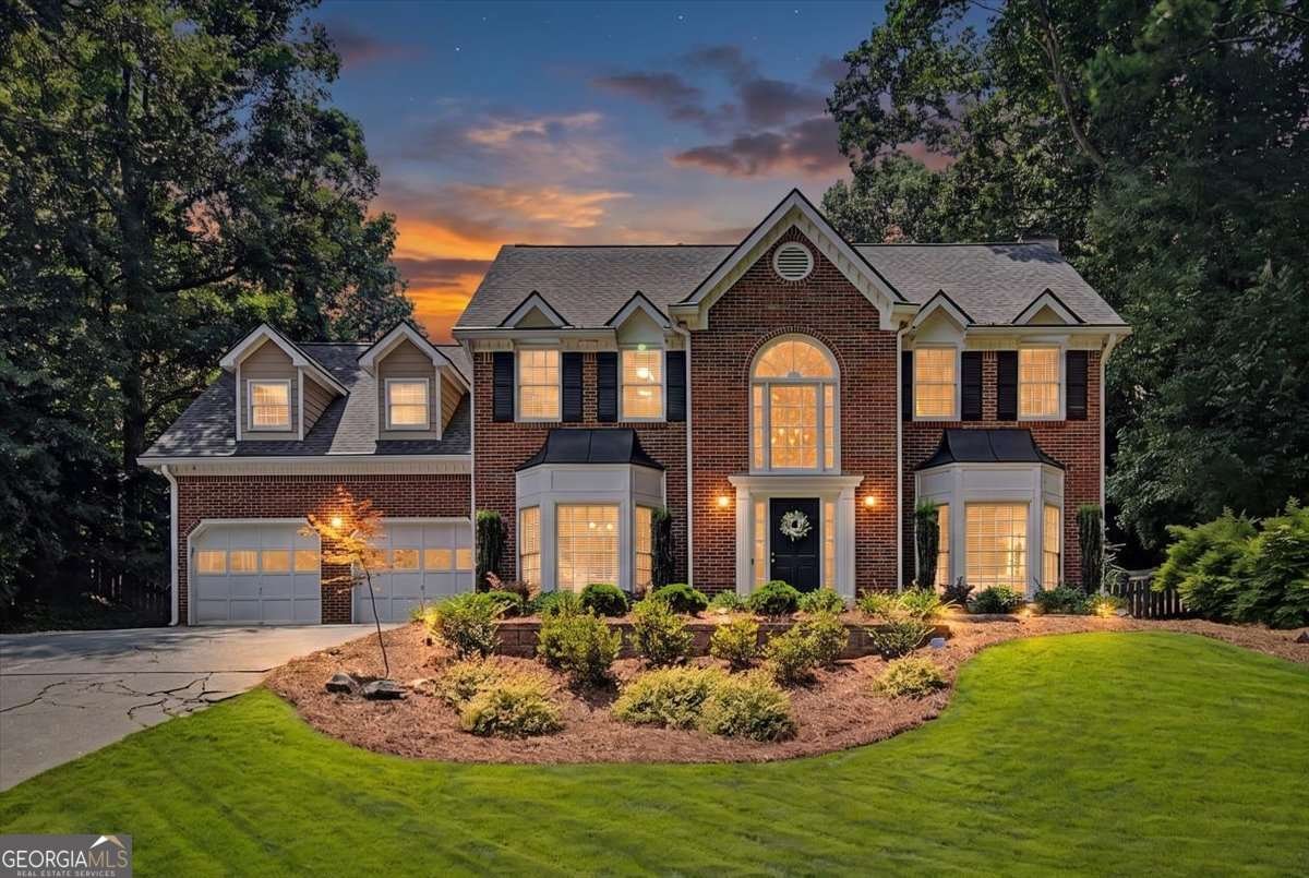 1025 Fairwood Court Acworth - main photo