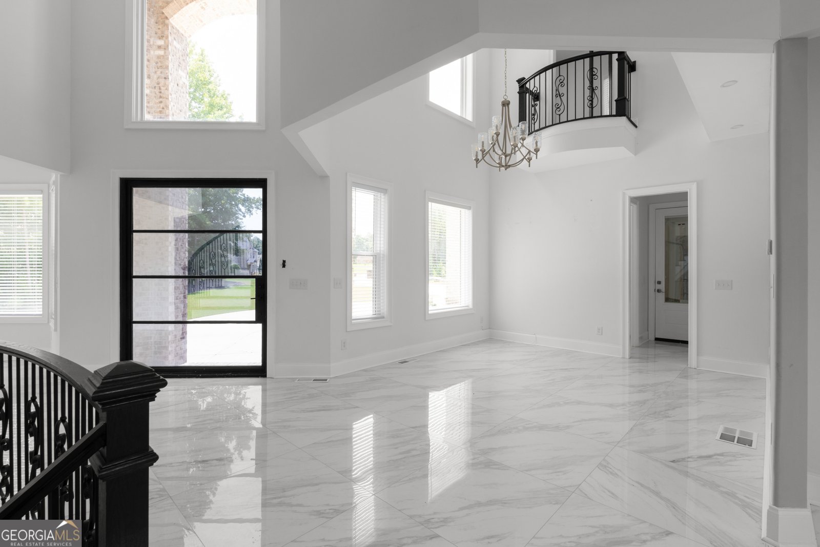 381 Vicki Lane Stockbridge - Photo 10