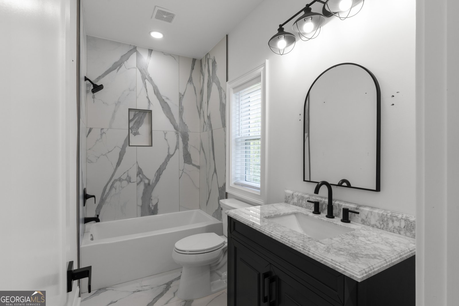 381 Vicki Lane Stockbridge - Photo 38