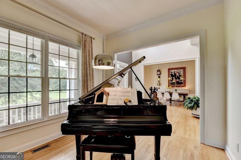 4825 Meadow Park Lane Suwanee - Photo 17