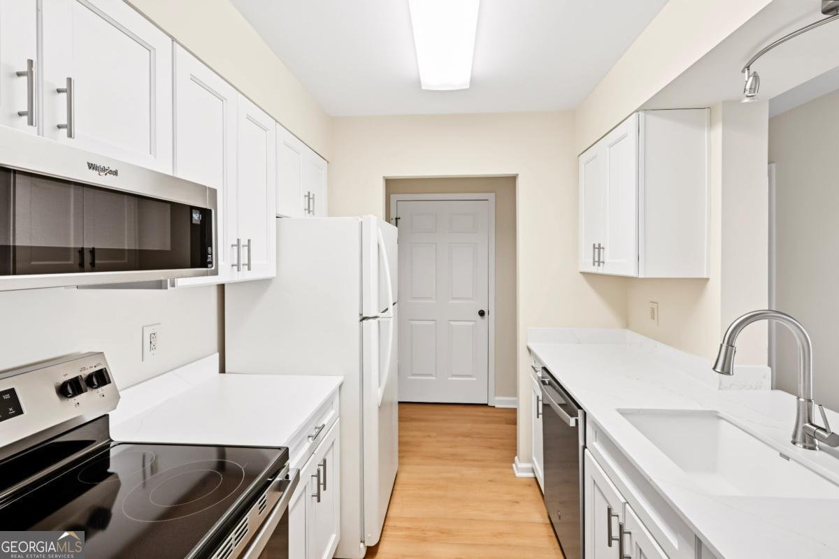 300 Johnson Ferry Road Sandy Springs - Photo 7