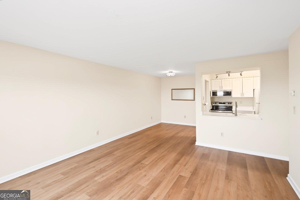 300 Johnson Ferry Road Sandy Springs - Photo 9