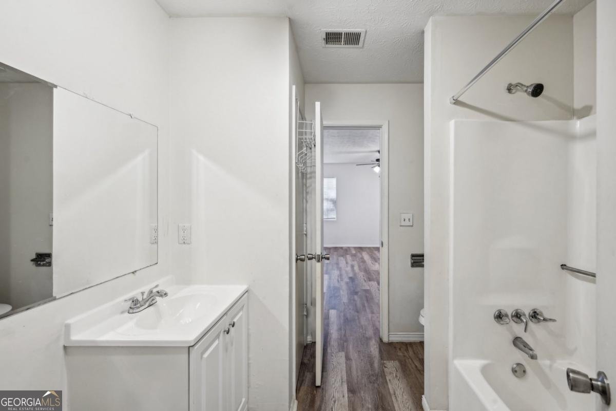 703 Pine Tree Trail Atlanta - Photo 16