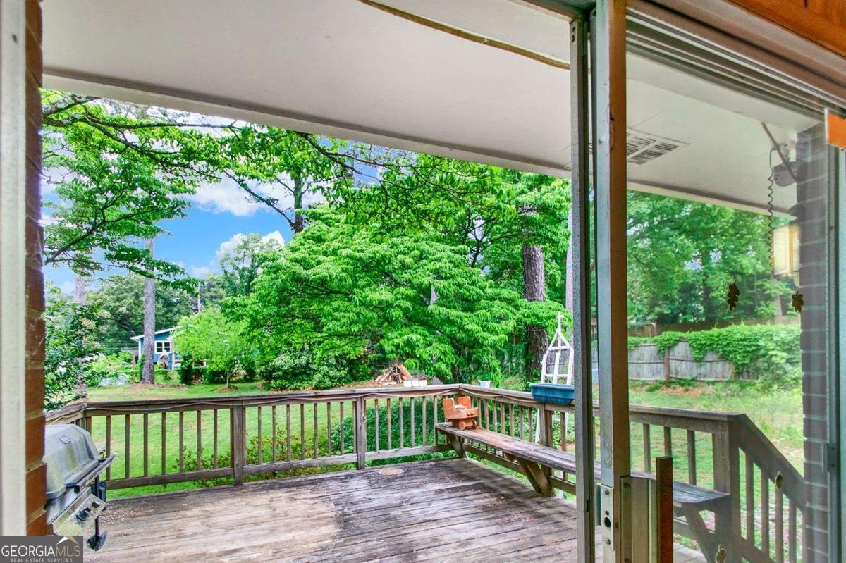 5597 Bob White Circle Lilburn - Photo 31