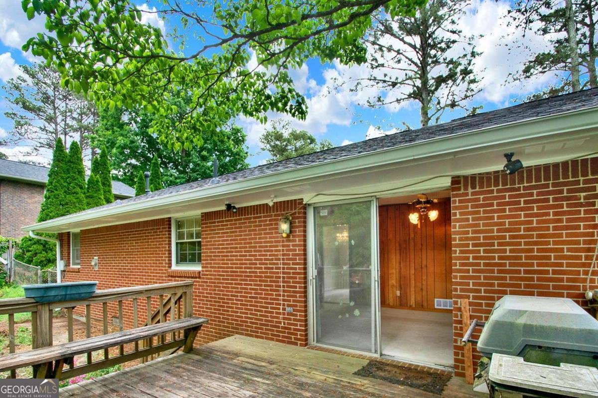 5597 Bob White Circle Lilburn - Photo 32