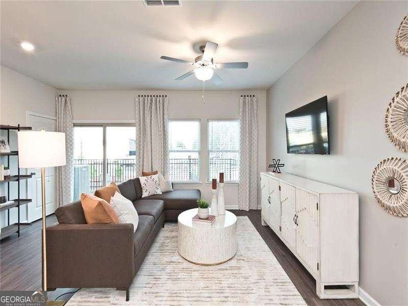 1528 Purple Coneflower Avenue Mableton - Photo 6
