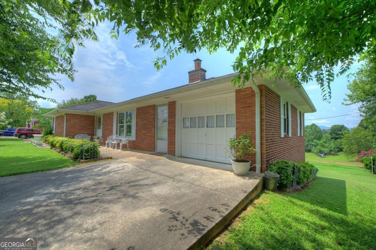 210 Lavista Drive Blue Ridge - Photo 9