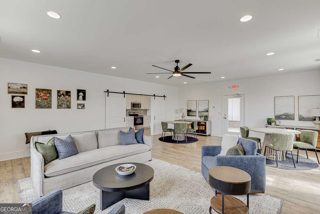 238 Oakdale Road Jefferson - Photo 8