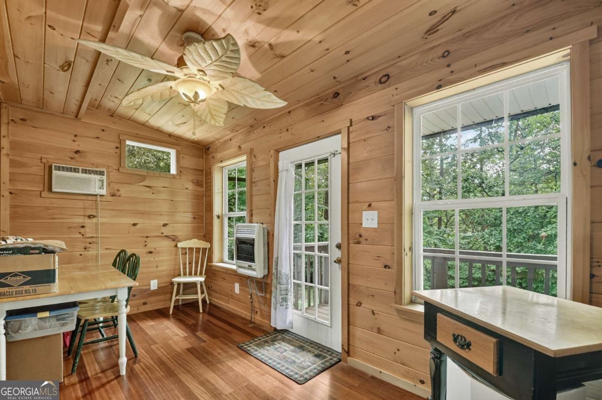 387 Ruby Lane Mineral Bluff - Photo 36