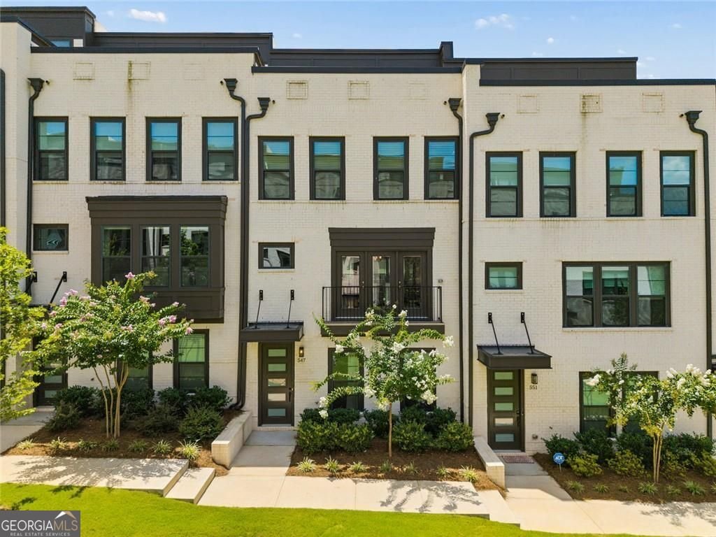 547 Ember Lane Atlanta - main photo