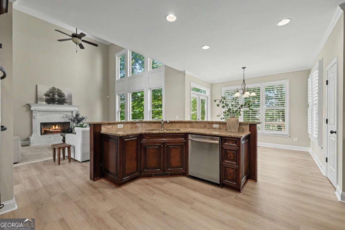 6105 Providence Lake Drive Gainesville - Photo 10