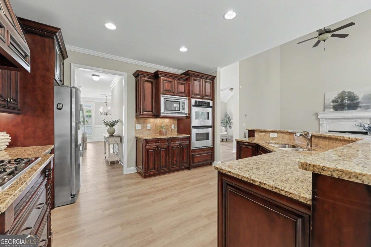 6105 Providence Lake Drive Gainesville - Photo 8