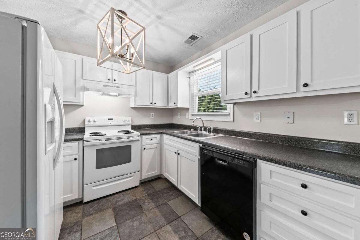 185 Jimmy Reynolds Drive Jefferson - Photo 13