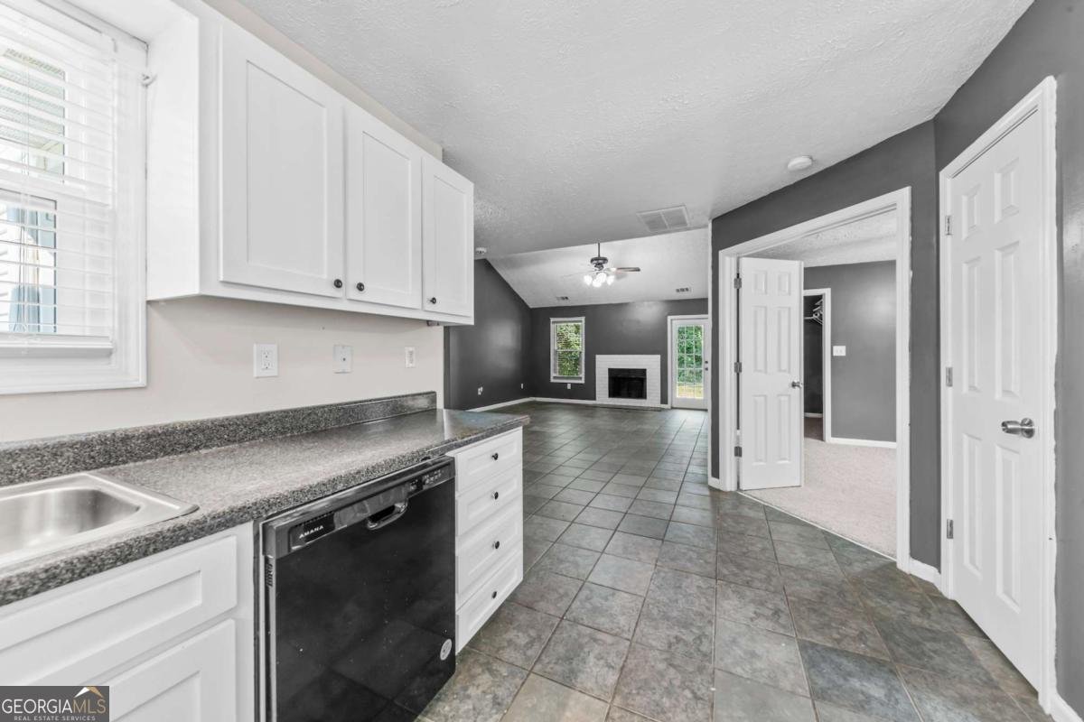 185 Jimmy Reynolds Drive Jefferson - Photo 15